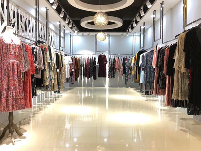 煥活實(shí)體店生命力 品牌折扣女裝批發(fā)門店的陳列制勝之道